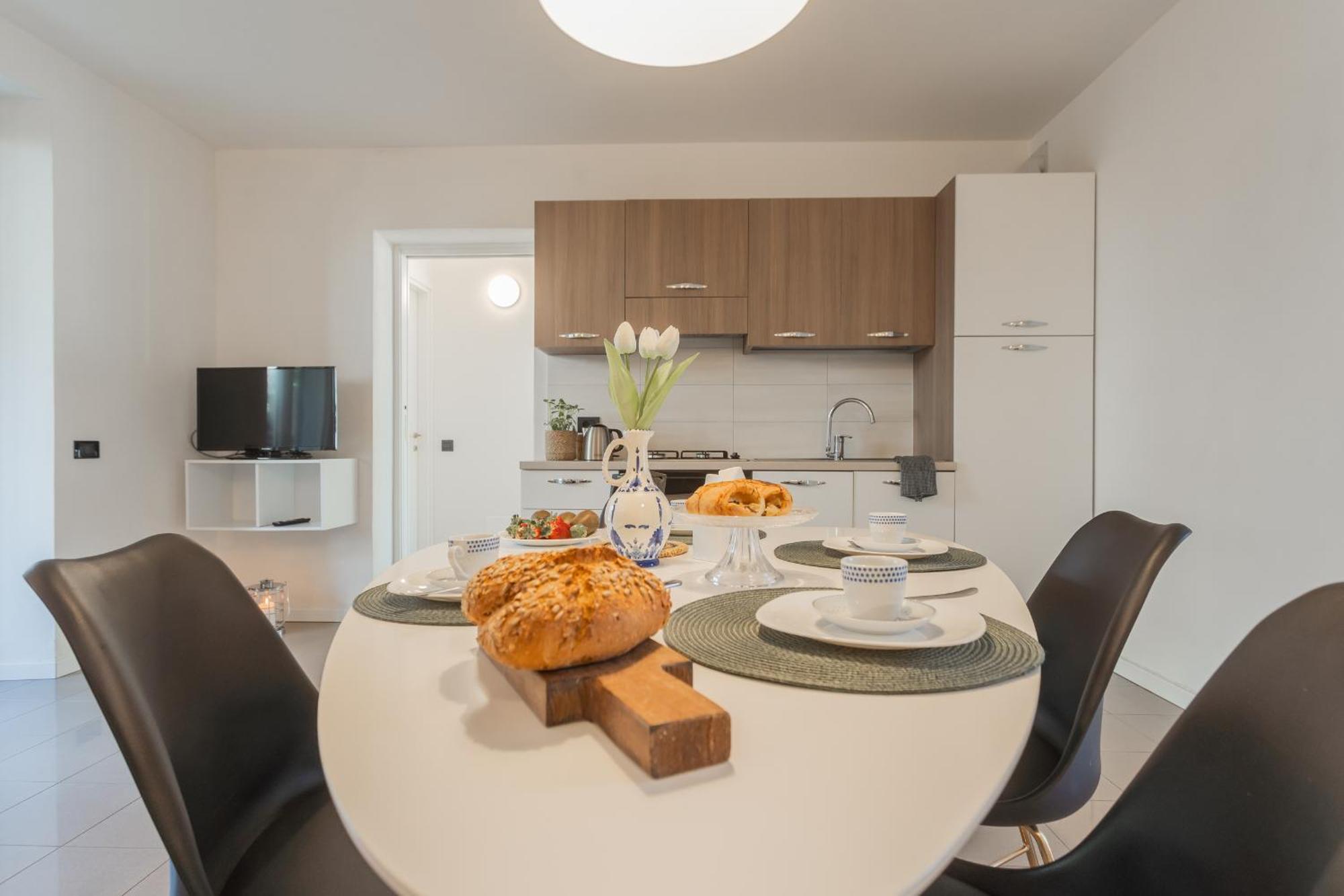 Ponente Balcony & Garden By Rent All Como Gravedona Eksteriør bilde