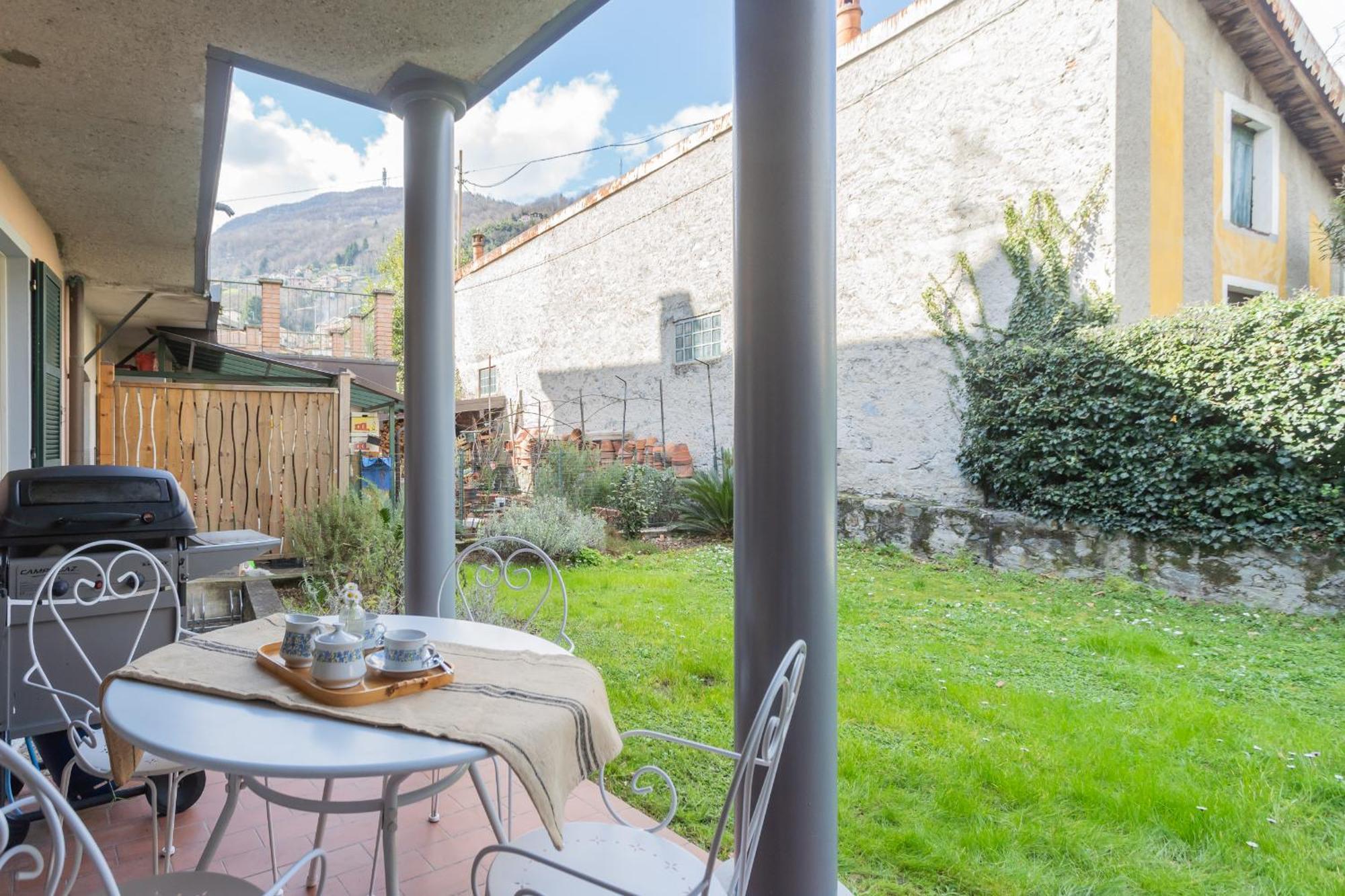 Ponente Balcony & Garden By Rent All Como Gravedona Eksteriør bilde