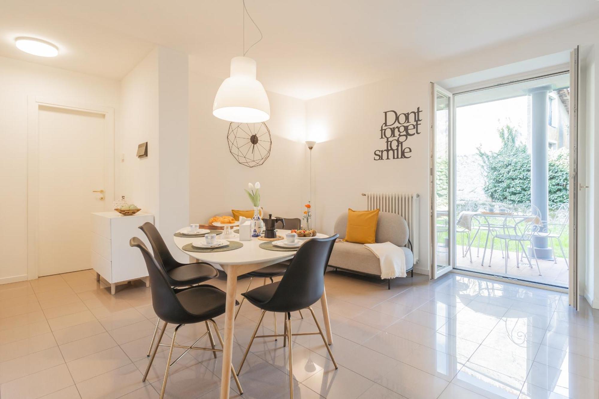 Ponente Balcony & Garden By Rent All Como Gravedona Eksteriør bilde