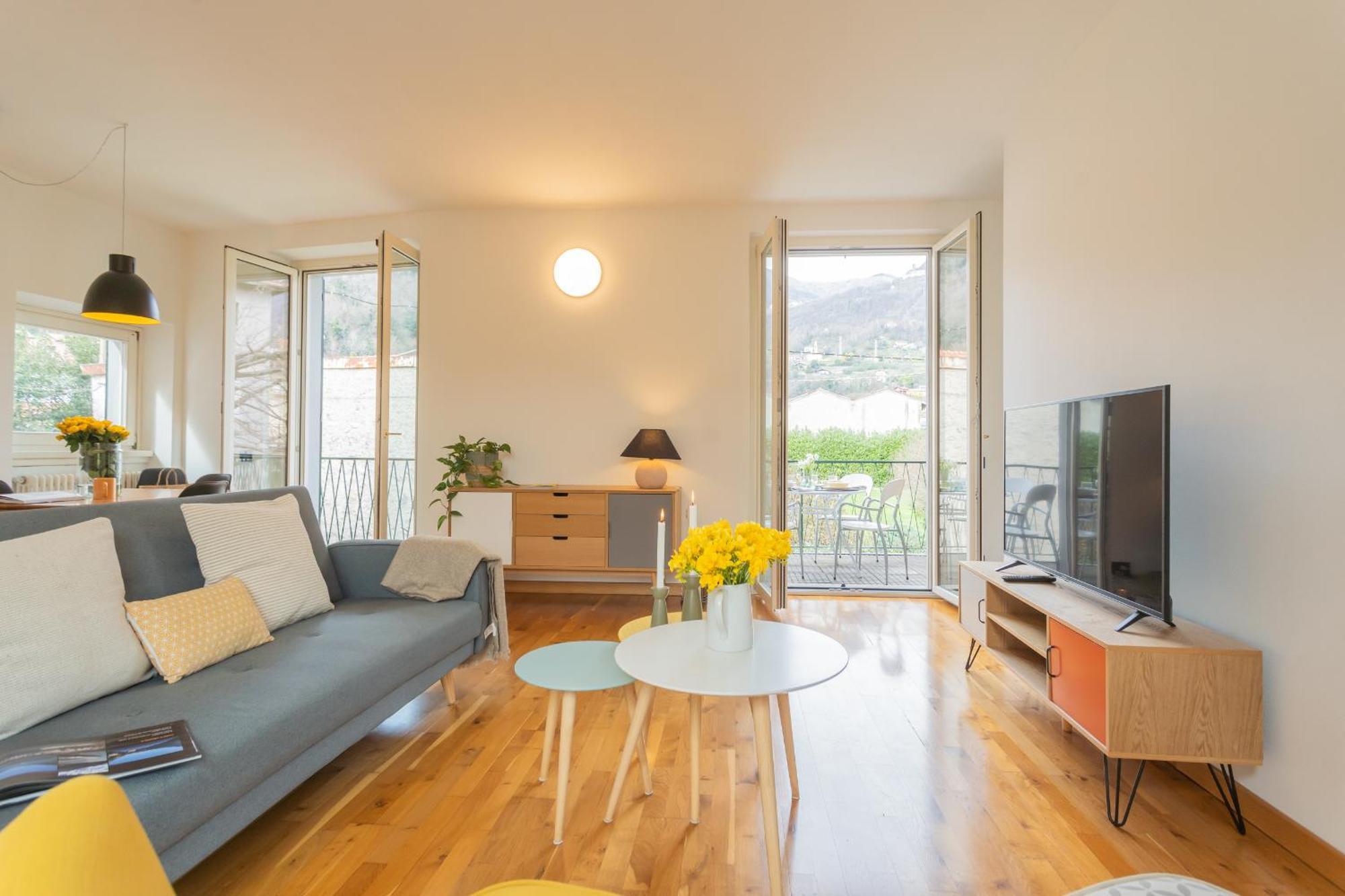 Ponente Balcony & Garden By Rent All Como Gravedona Eksteriør bilde