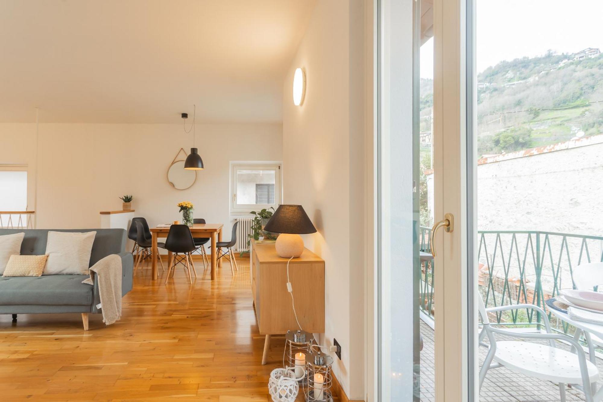 Ponente Balcony & Garden By Rent All Como Gravedona Eksteriør bilde