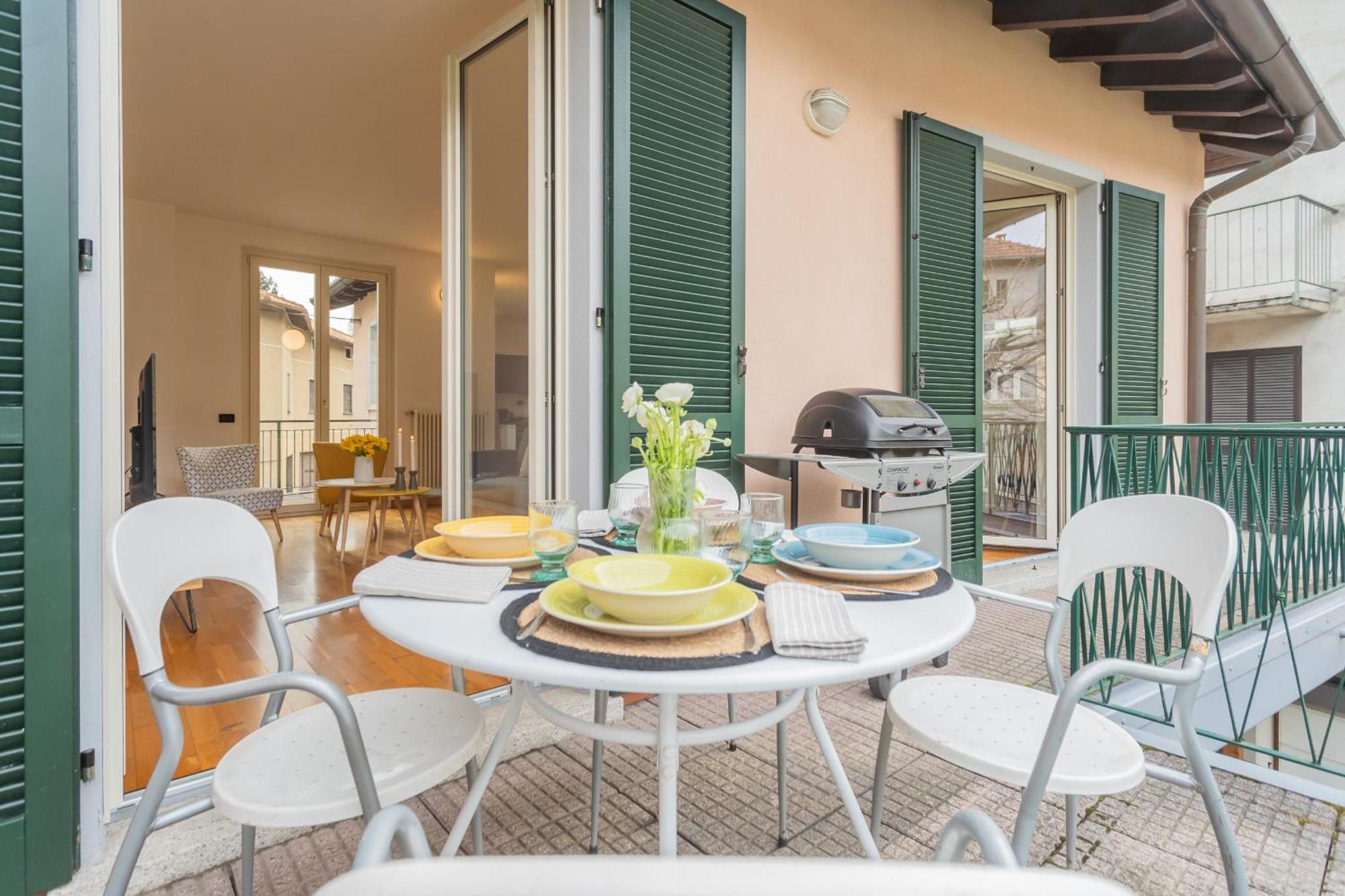 Ponente Balcony & Garden By Rent All Como Gravedona Eksteriør bilde
