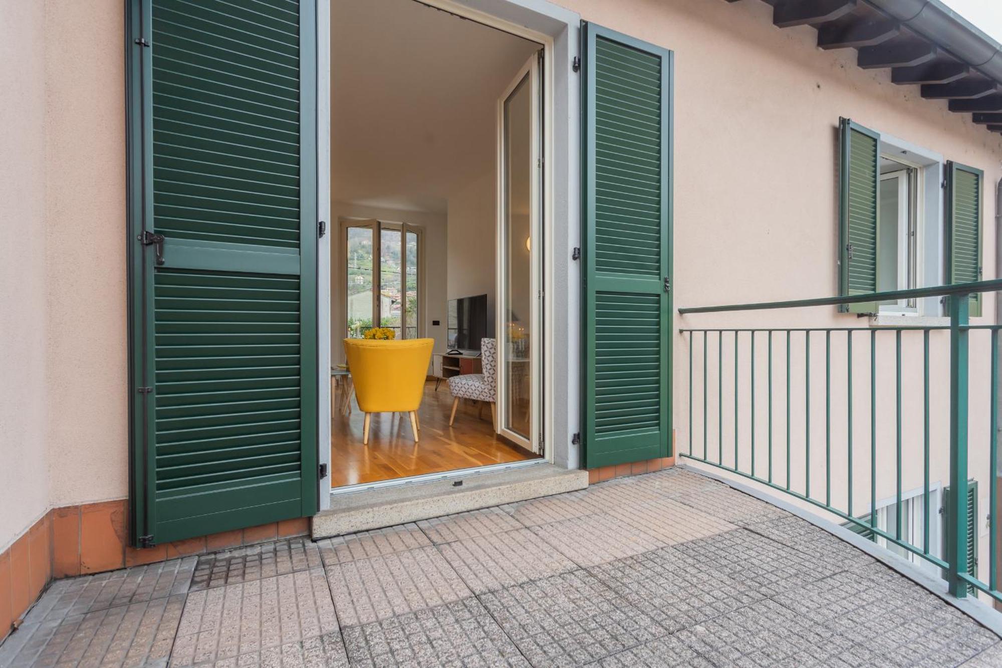 Ponente Balcony & Garden By Rent All Como Gravedona Eksteriør bilde